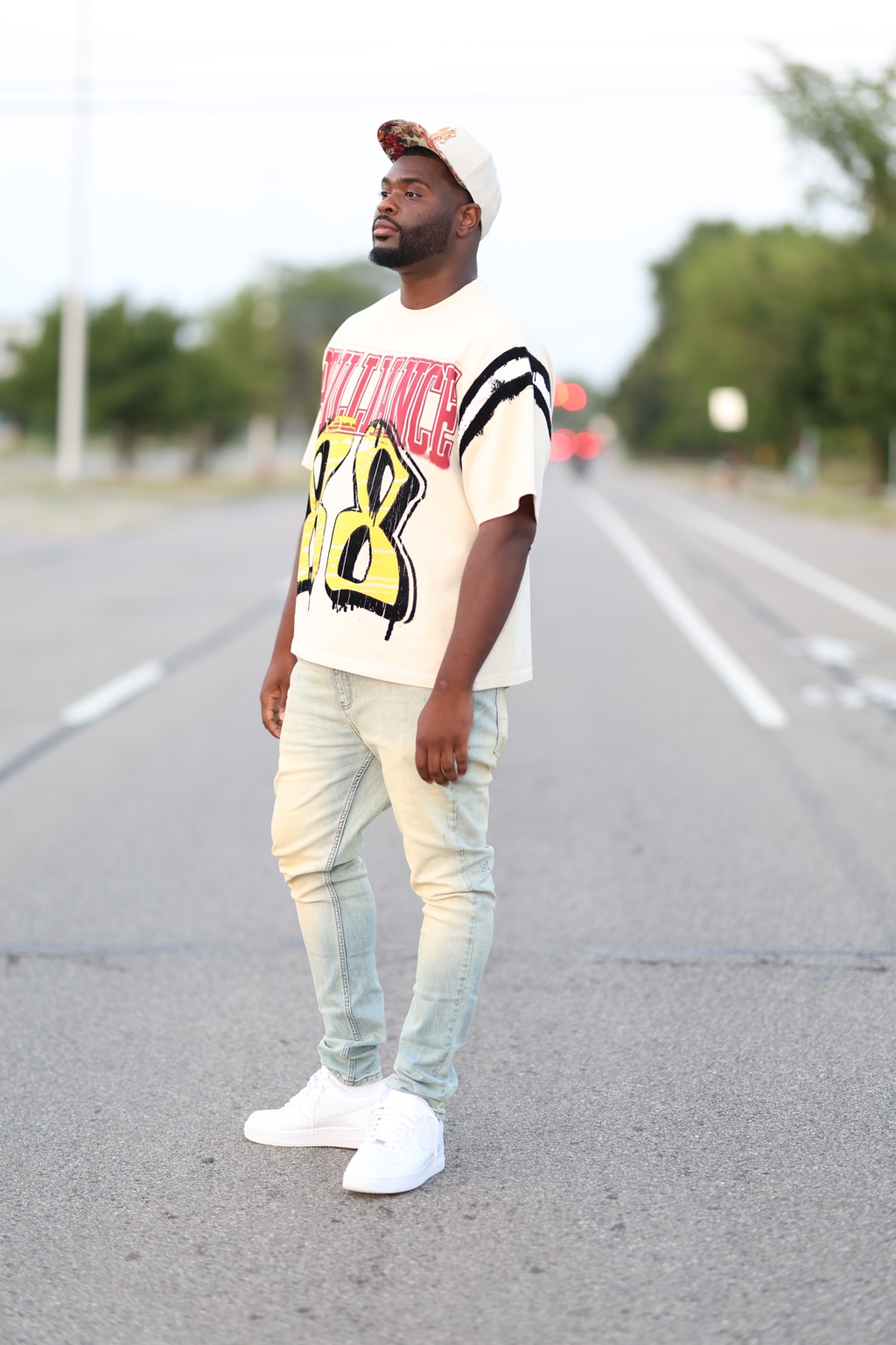 Chris Muzikk artist photo